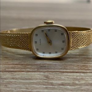 Vintage Timex Gold Watch